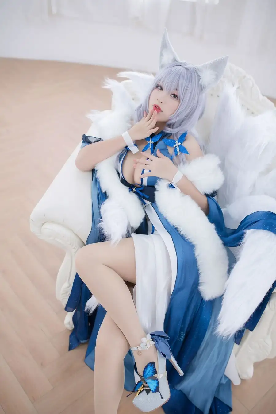 白烨（Coser、微博网红）