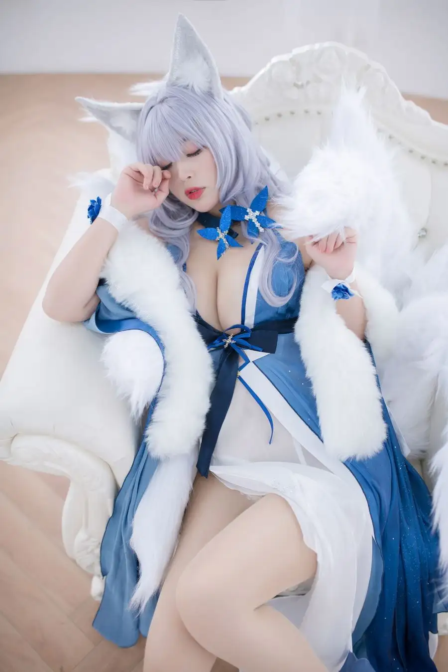 白烨（Coser、微博网红）