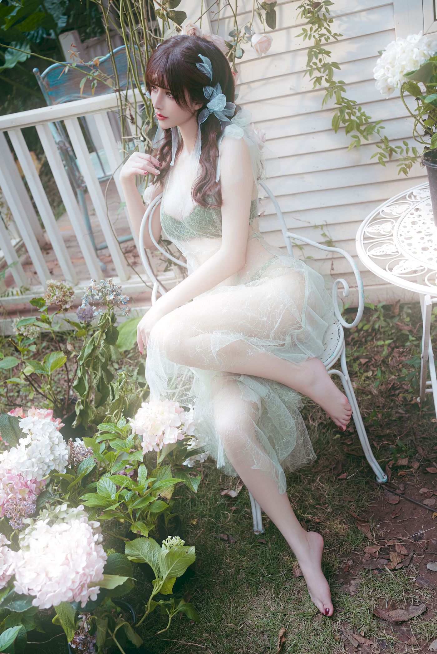 鹿八岁（Coser、网红、摄影博主）