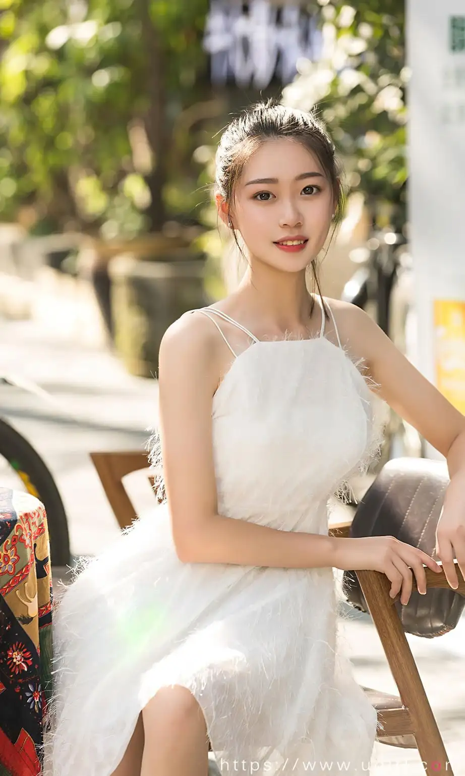 小雪儿（空姐）
