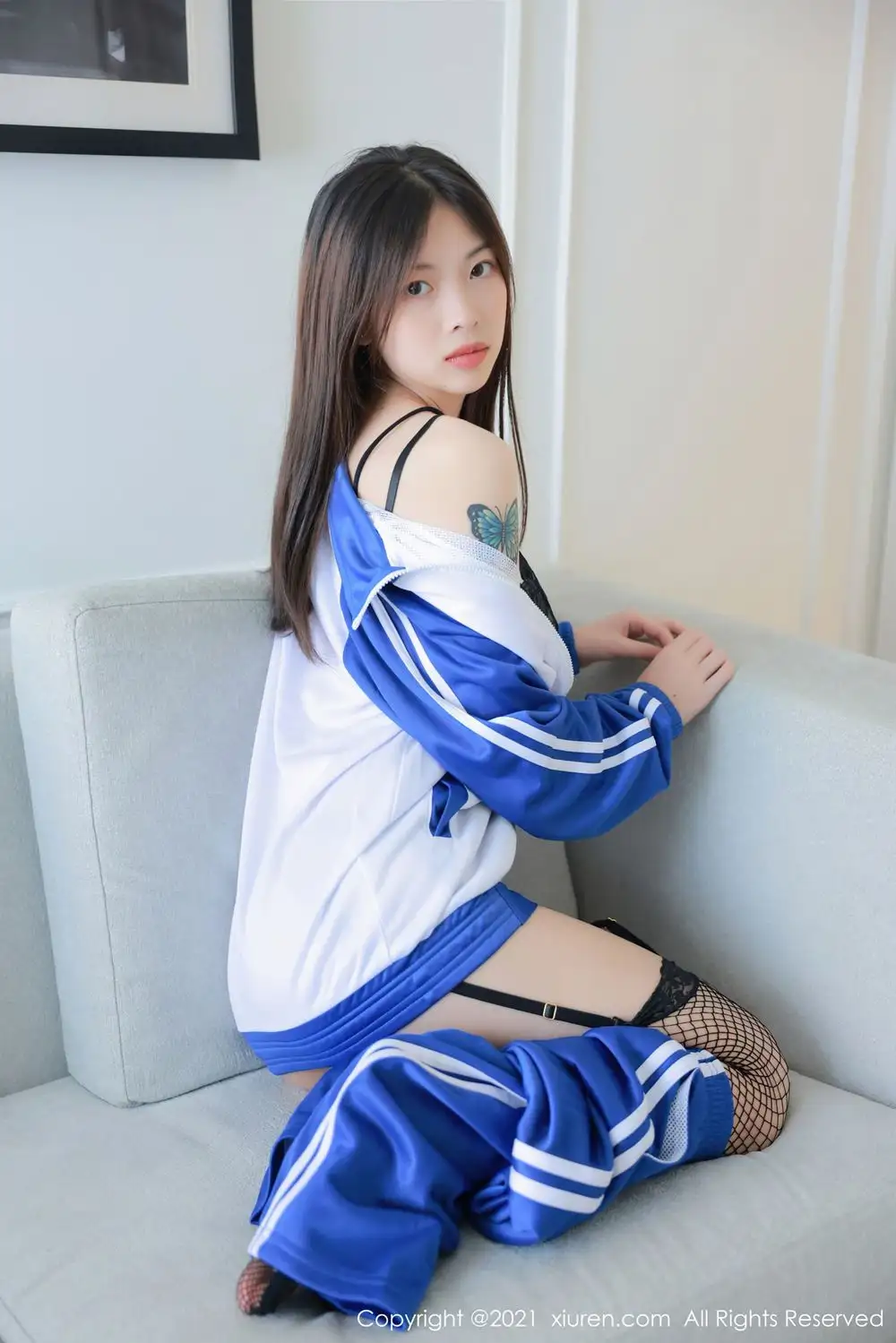 明日花桃桃（模特）