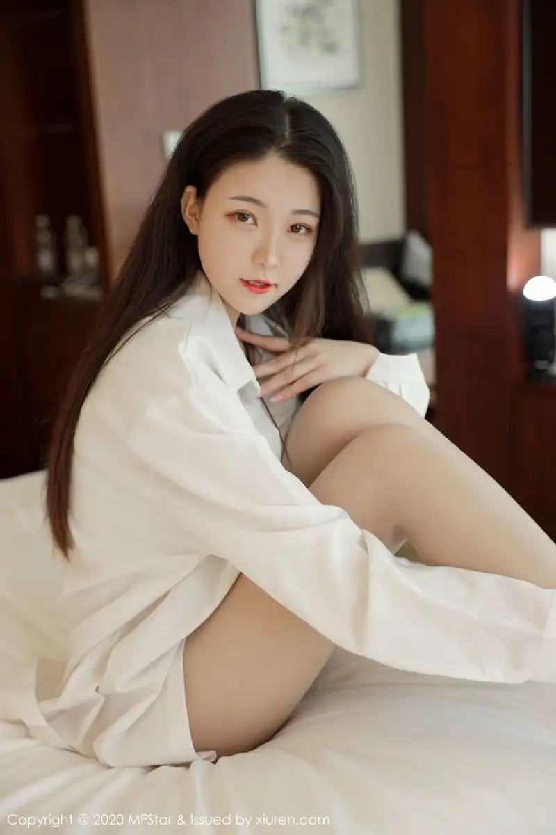 Laura张小妮（模特）