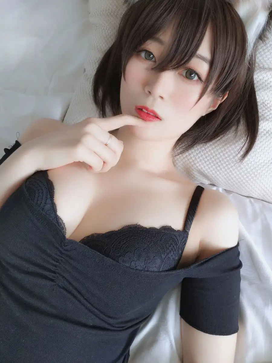 白银81（COSER、网红）