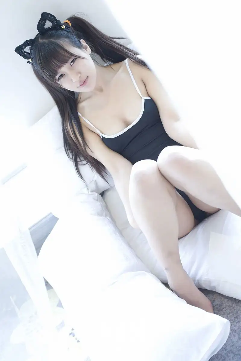 李佳瞳（平面模特）
