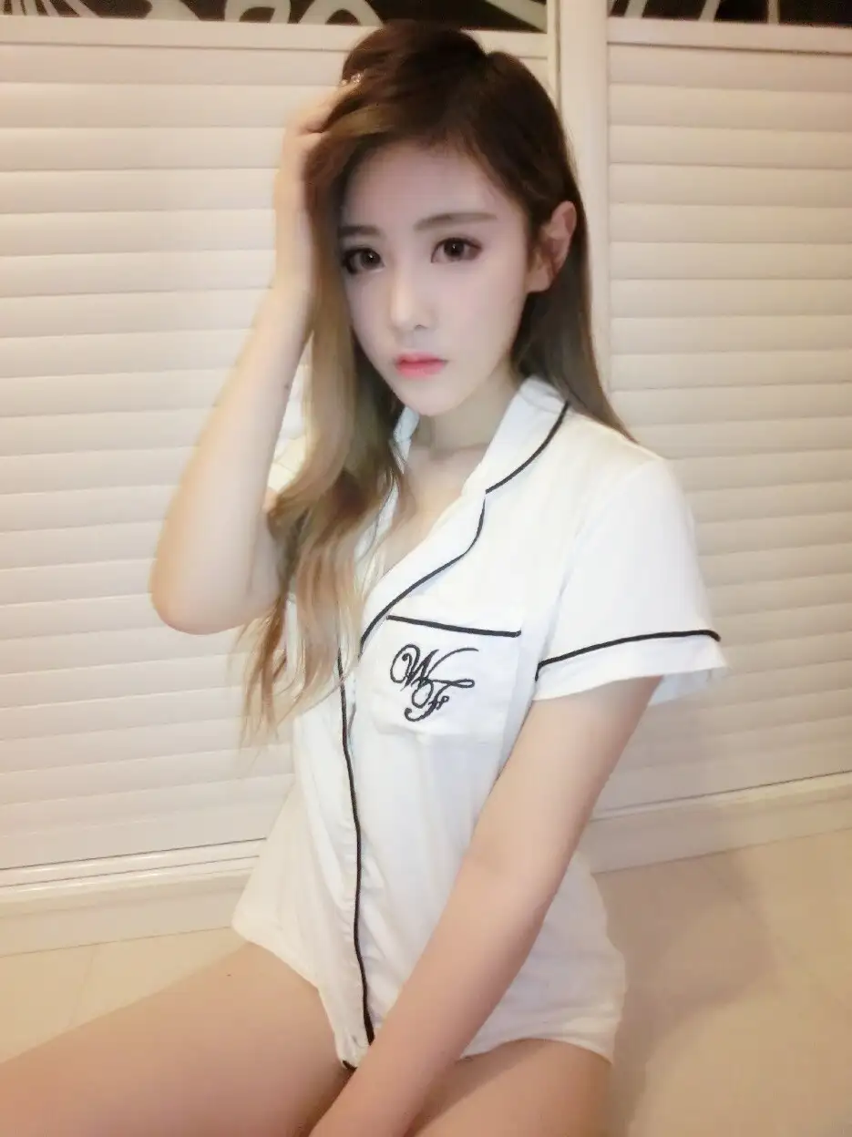 周维娜（模特、showgirl）