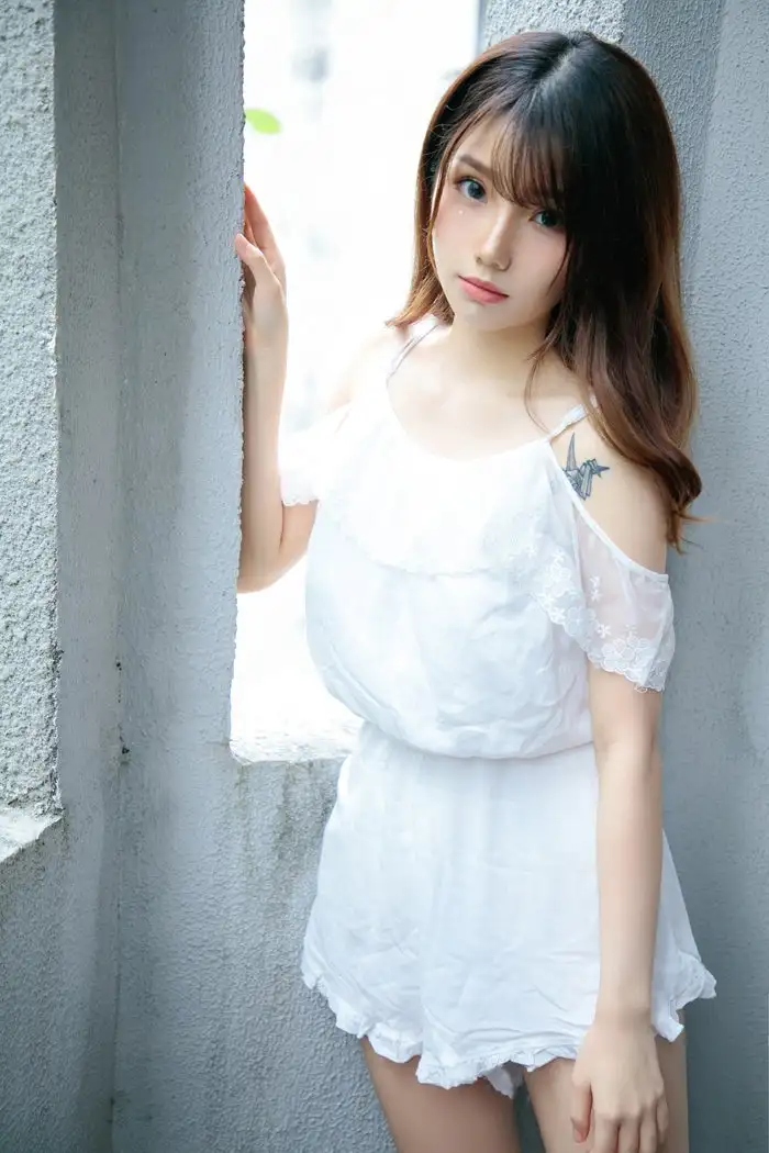 泡芙少女（化妆师）