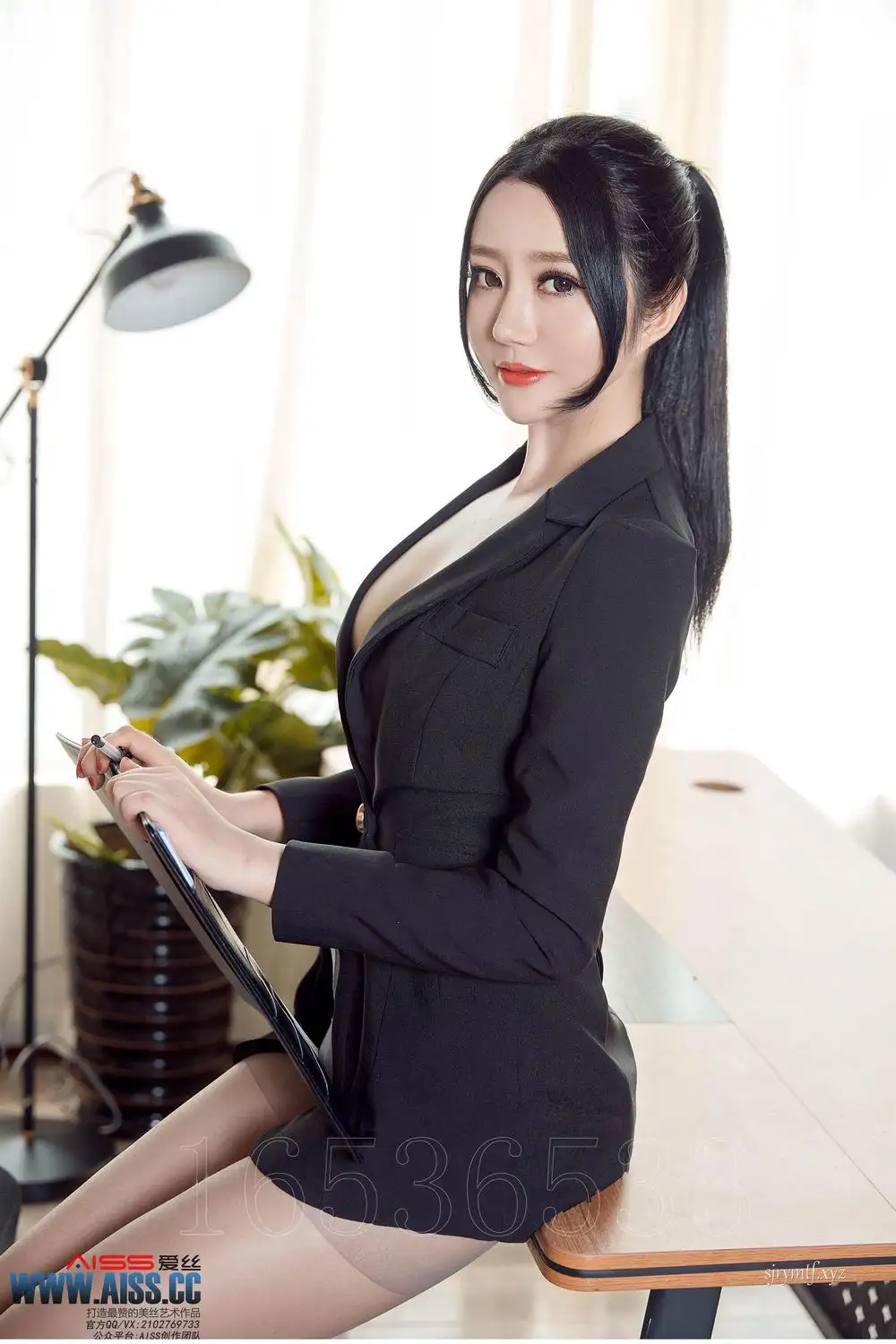 严佳丽（模特）